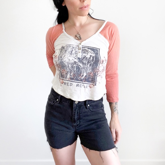 We The Free Red Rose WOLF Crop Baseball Tee, XS - Picture 2 of 8